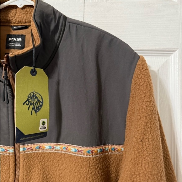 Prana NWT embroidered Hurricane Full Zip Fleece Jacket Medium - Picture 10 of 10